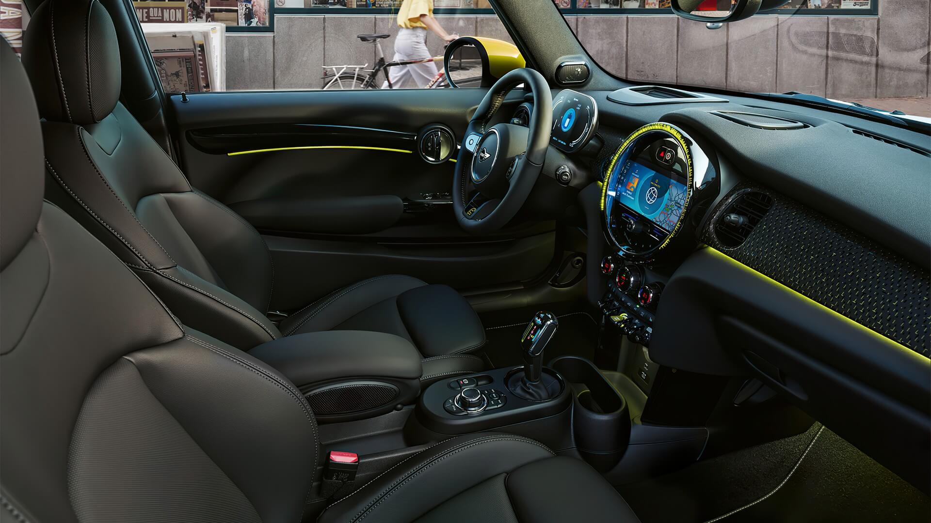 ПІДСВІЧУВАННЯ САЛОНУ.