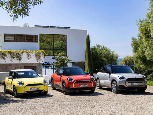 Новий повністю електричний MINI Aceman.